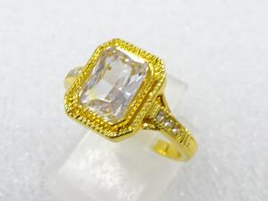 クリスタル　指輪(14号)